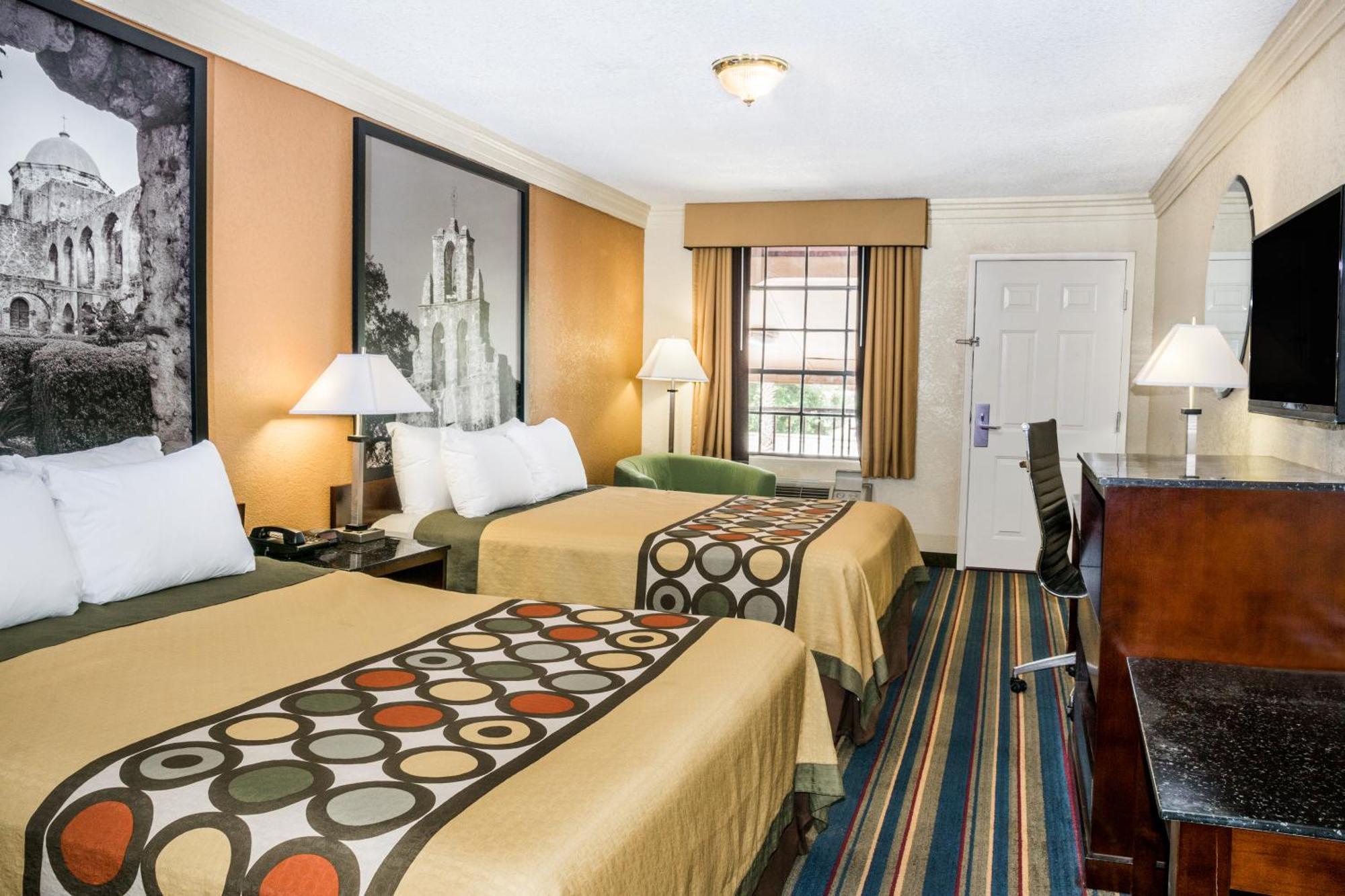 Express Inn Кейти Екстериор снимка