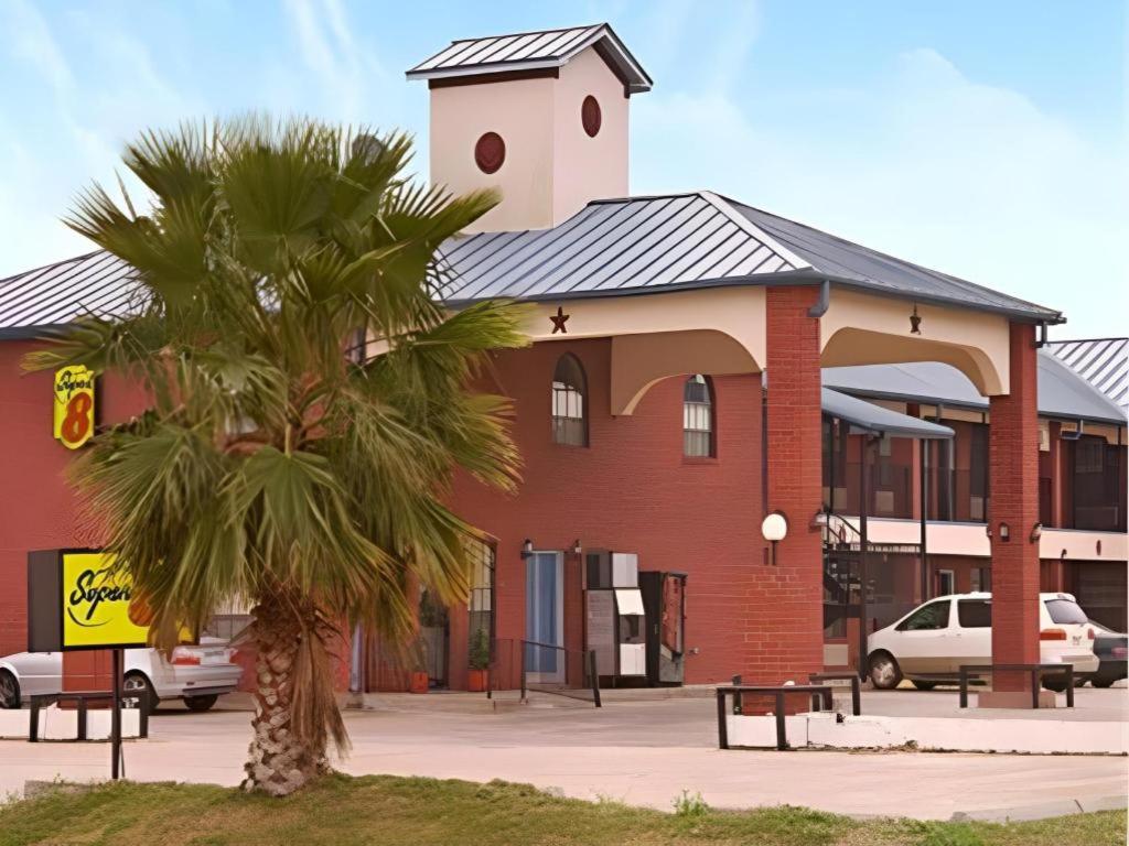 Express Inn Кейти Екстериор снимка